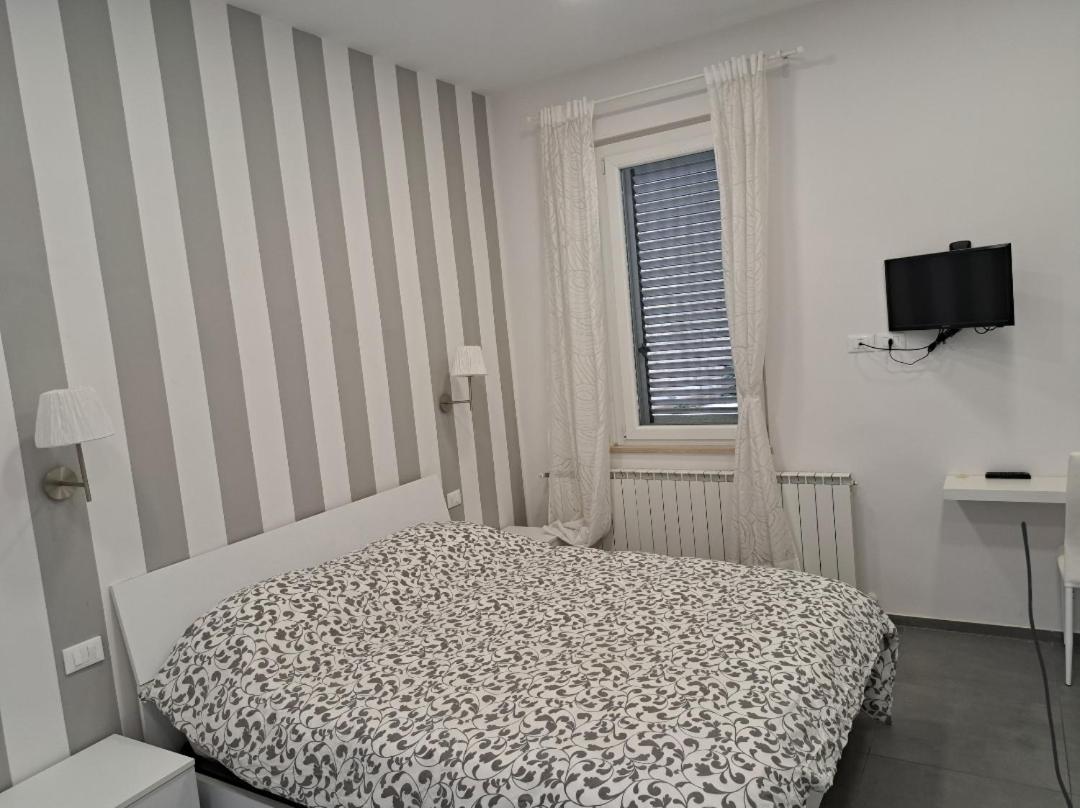 Massaro Apartments Via Firenze Pescara Abruzzo מראה חיצוני תמונה